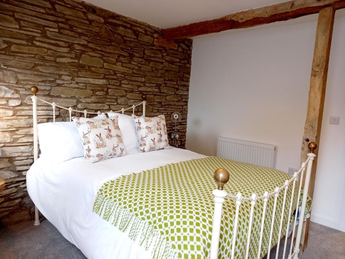 Hay Barn, Penrheol Farm, Unique Barn Conversion Builth Wells Buitenkant foto
