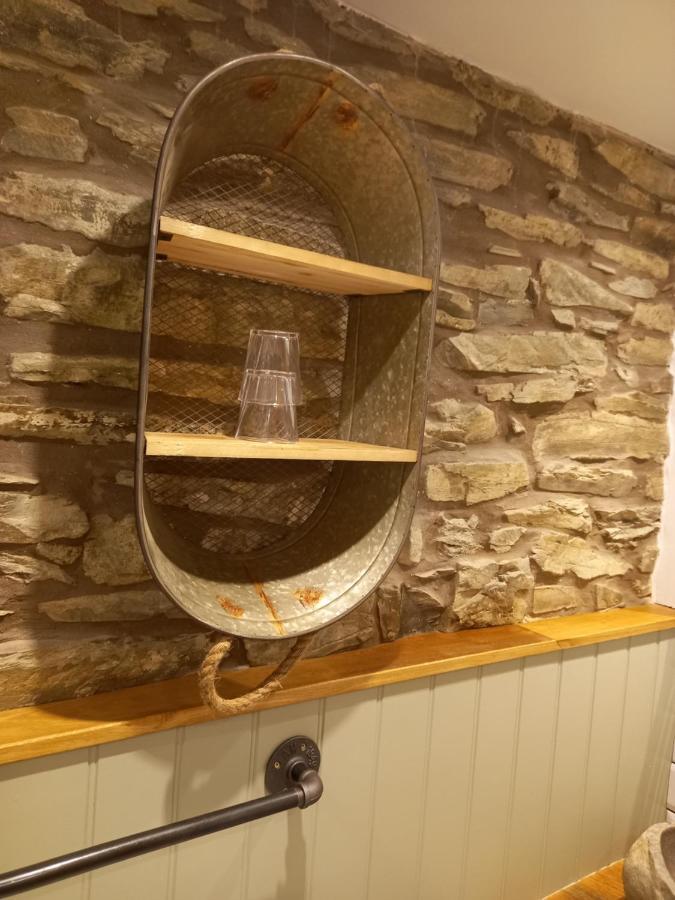 Hay Barn, Penrheol Farm, Unique Barn Conversion Builth Wells Buitenkant foto